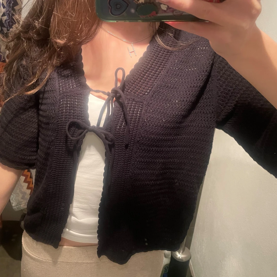 Svart stickad bolerotopp med knyt - 2