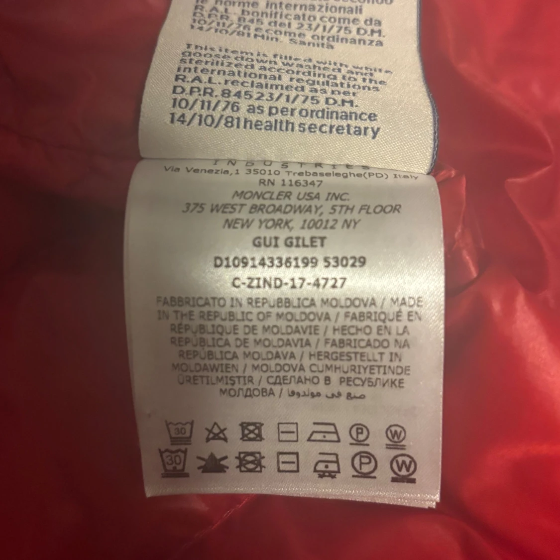 Röd gui väst från Moncler - 3