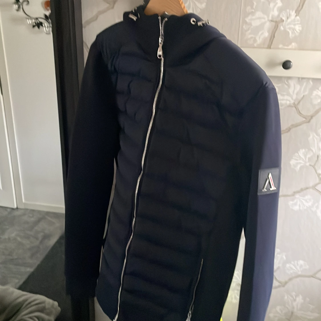 Mörkblå cardiganjacka Alessandro Zavetti