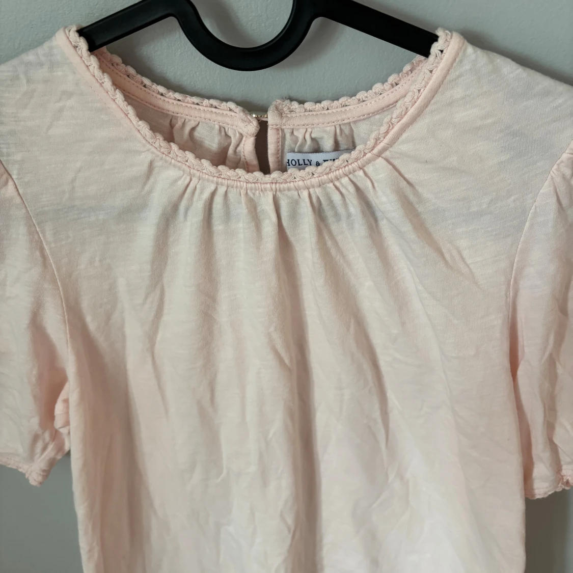 Ljusrosa blus från Holly & Whyte - 1