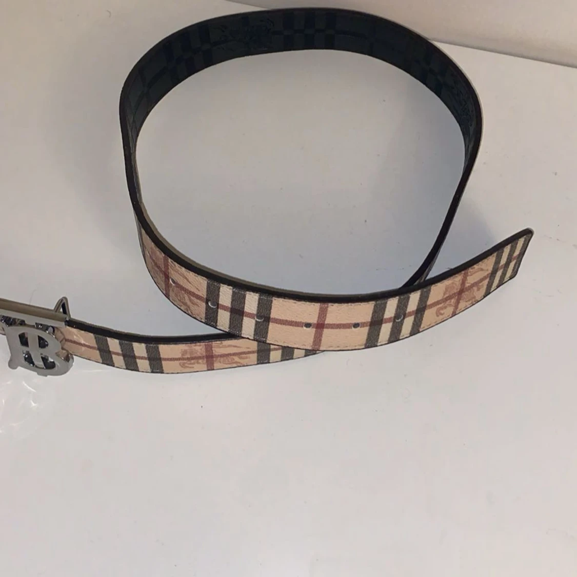 Burberry rutigt bälte med B-spänne - 3