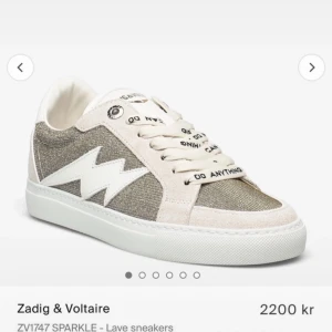Zadig & Voltaire glittriga sneakers - Skor från Zadig & voltaire i mycket bra skick. Storlek 40. Slutsålda 