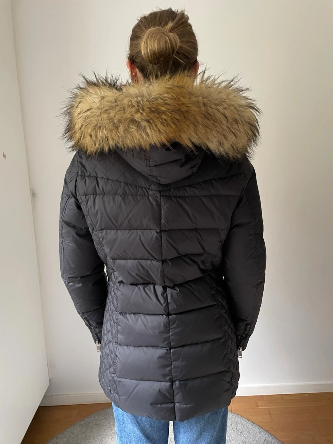 Svart Rockandblue dunjacka med fuskpäls - 4