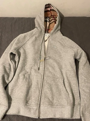 Fina tröjor  - Berbery tröjor o polle tröja 