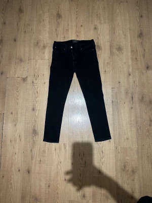 Jeans från dressman - Har ett par dressmann jeans till salu. I mycket fint skick. 