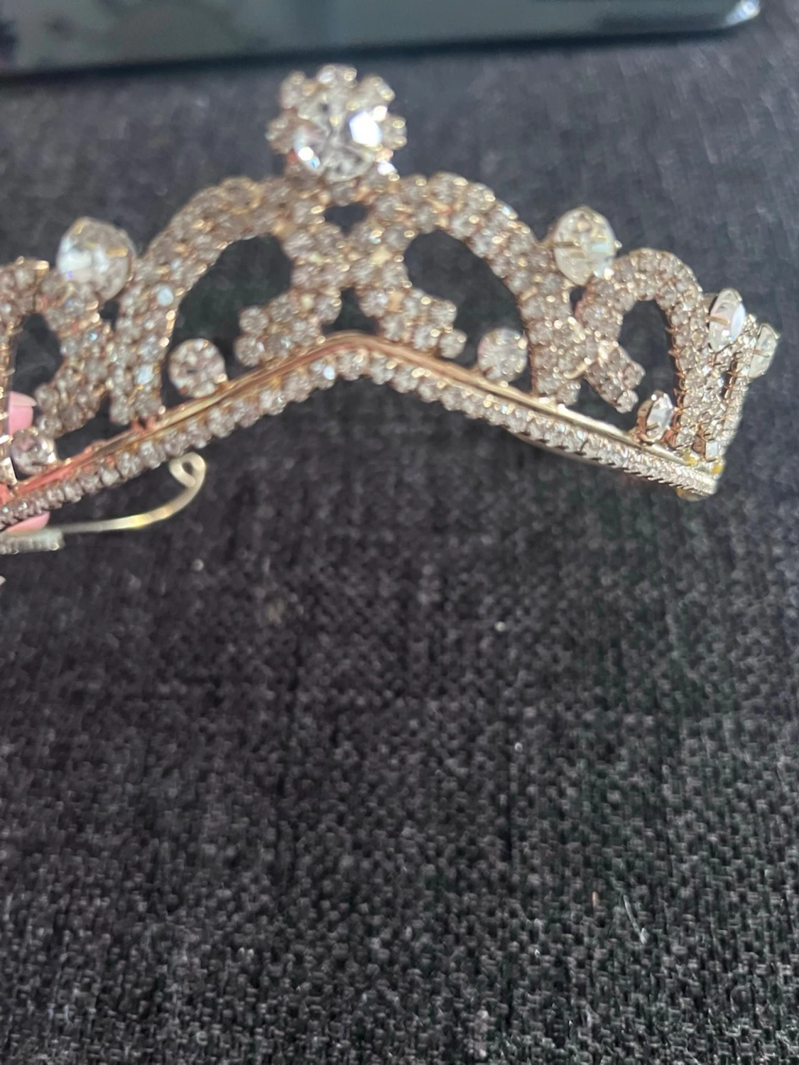 Glittrig tiara i guld och silver - 3