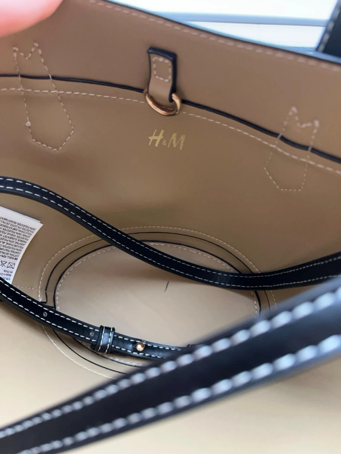 Beige och svart handväska från H&M - 3