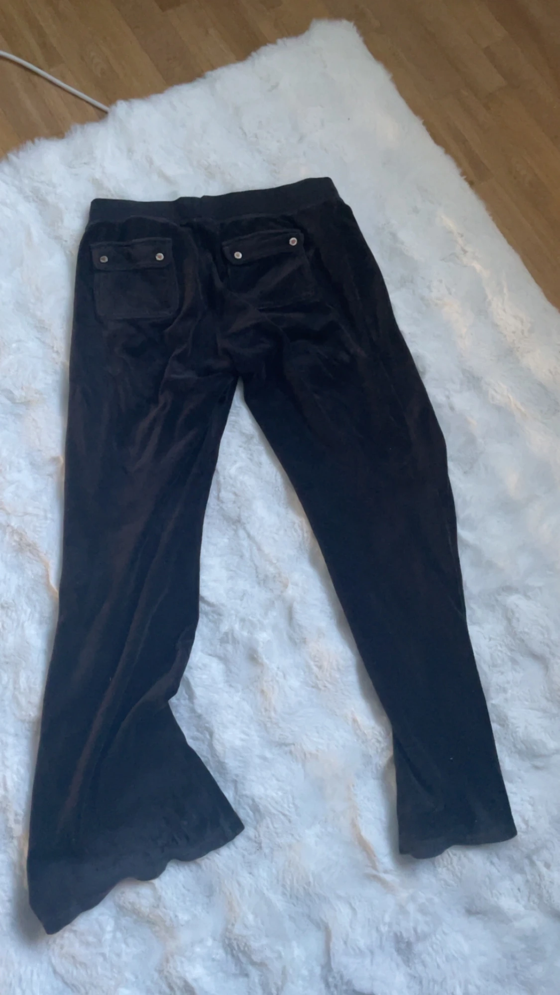 Svarta mjukisbyxor från Juicy Couture