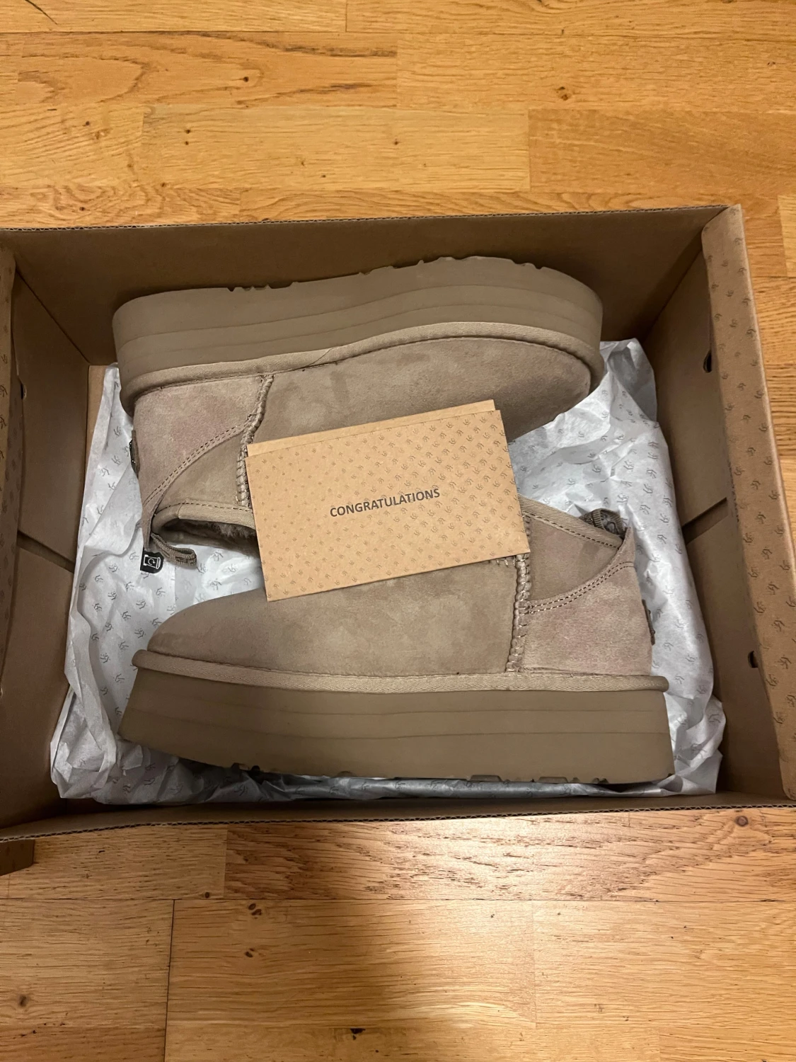 Australiska UGG – Australia Luxe Collective Storlek 37 - 1