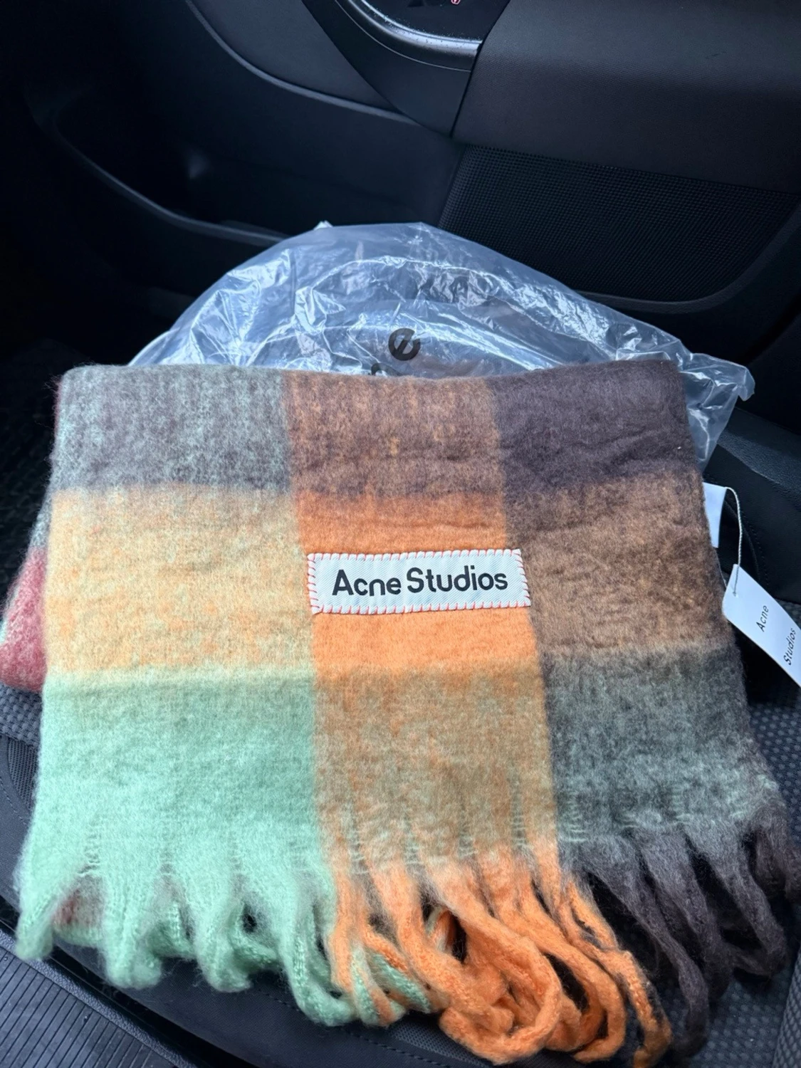 Rutig Acne Studios ullhalsduk - 2