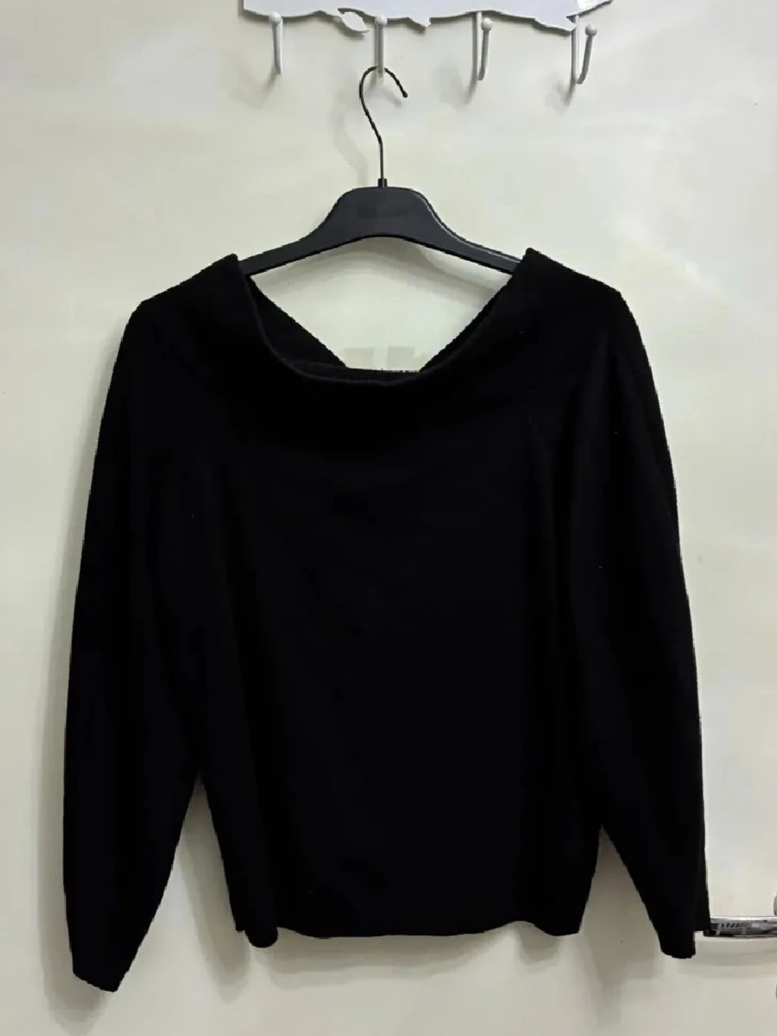 Svart polotröja från H&M - 1