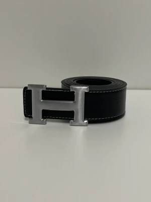 Herme's Bälte  - Helt nytt aldrig använd. Storlek 110cm. Snabb frakt 