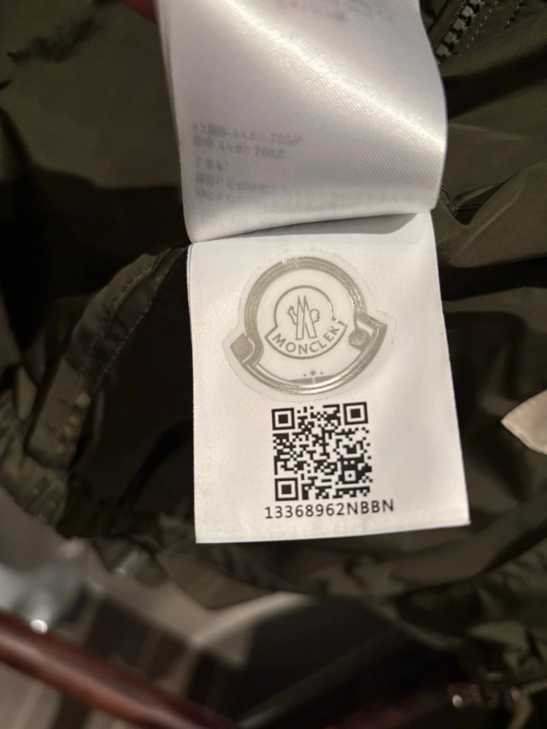 Moncler Windbreaker - 6