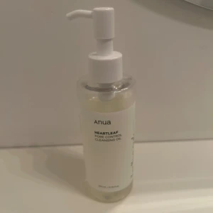 Oil cleansing  - Korean skin care, anua