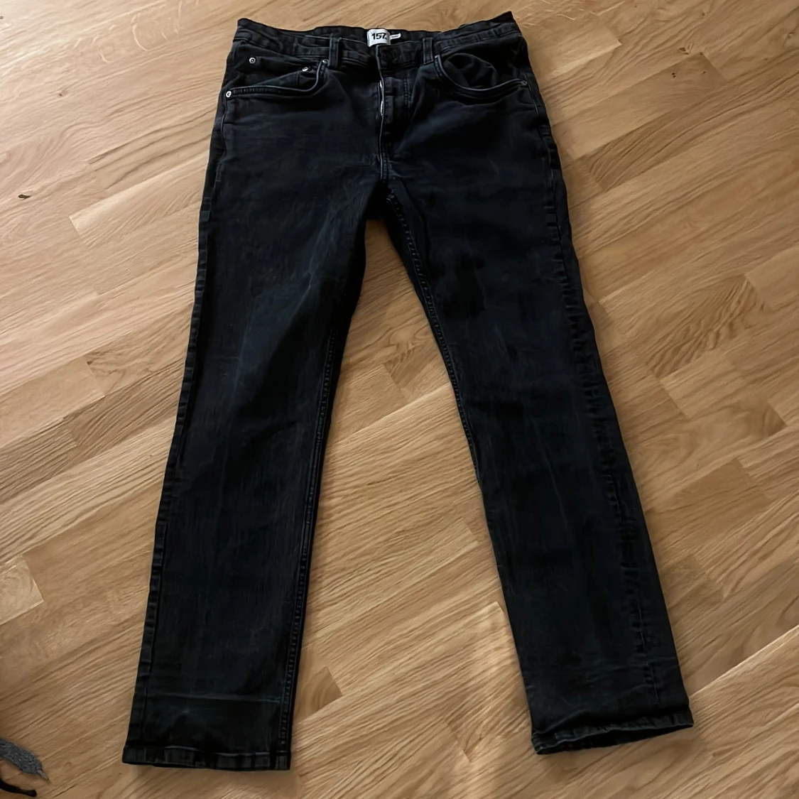 Svarta jeans 