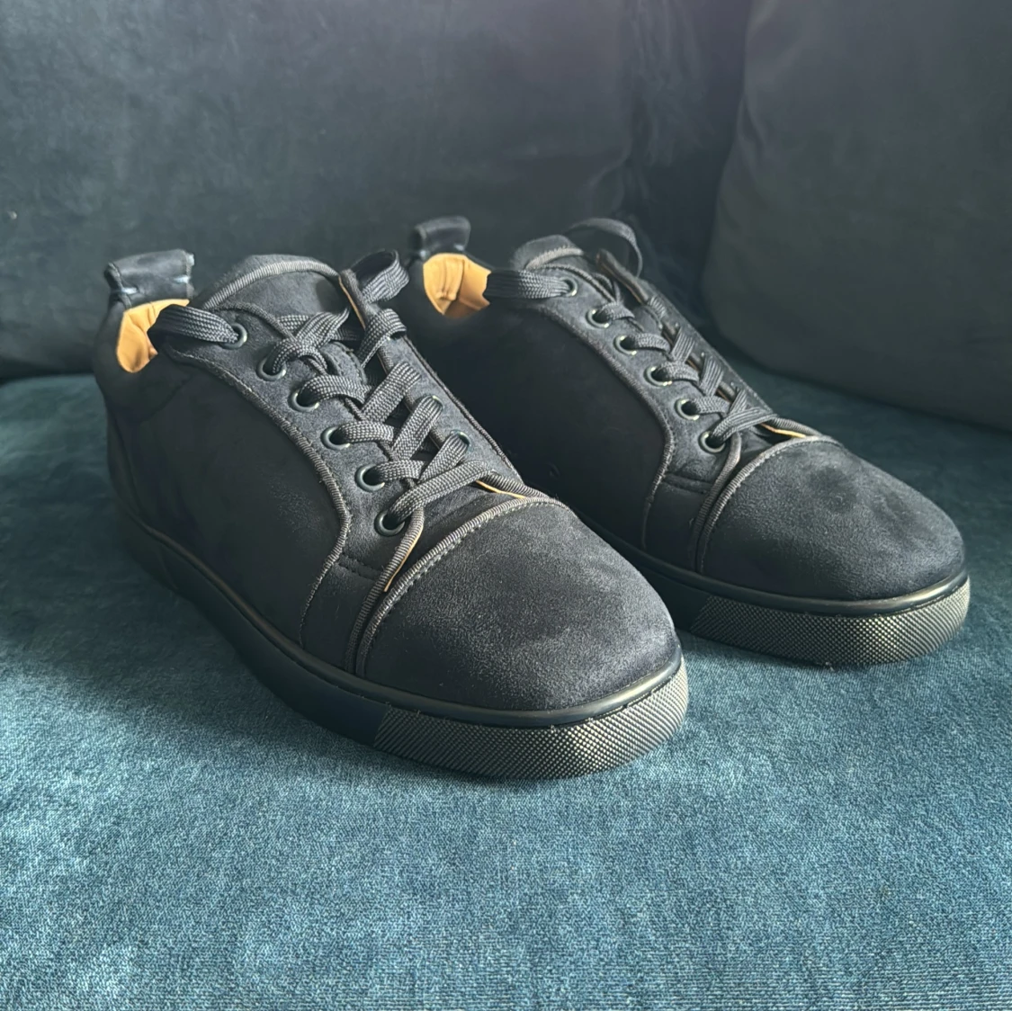 Svarta sneakers från Christian Louboutin