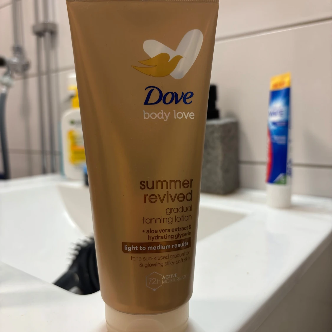 Dove Summer Revived Tanning Lotion