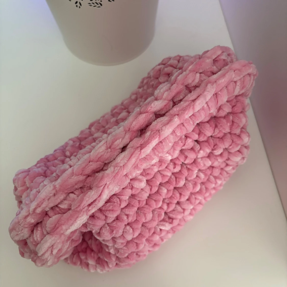 Virkad necessär (clutch bag), med ihopfälld bar ram - 2