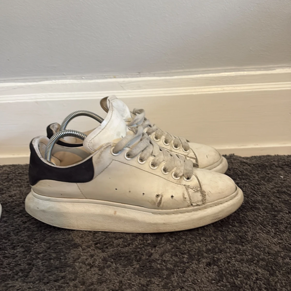 Alexander McQueen vita sneakers