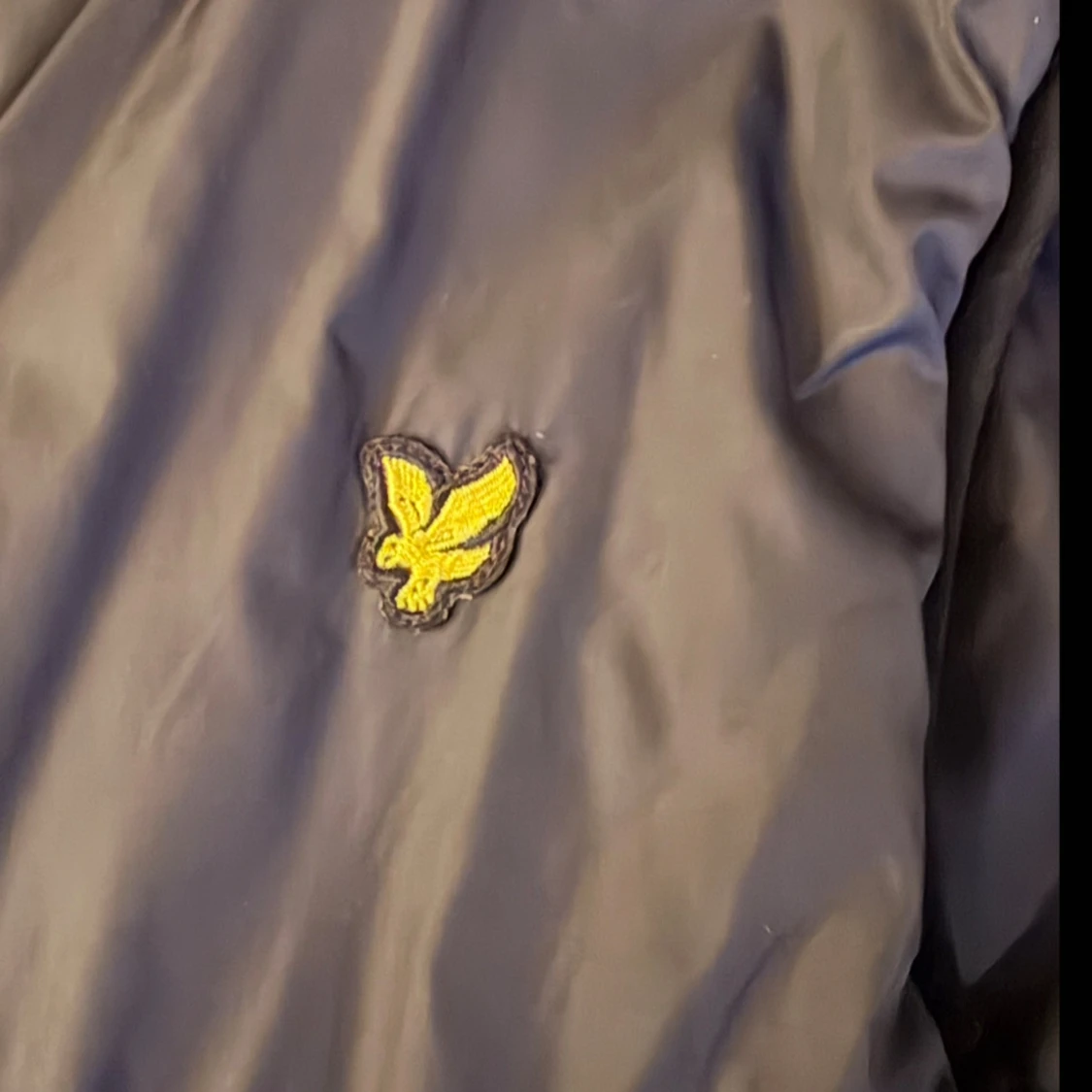 Svart dunväst från Lyle & Scott Junior - 3