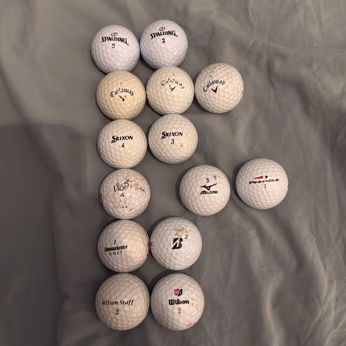 Begagnade golfbollar, blandade märken - 2