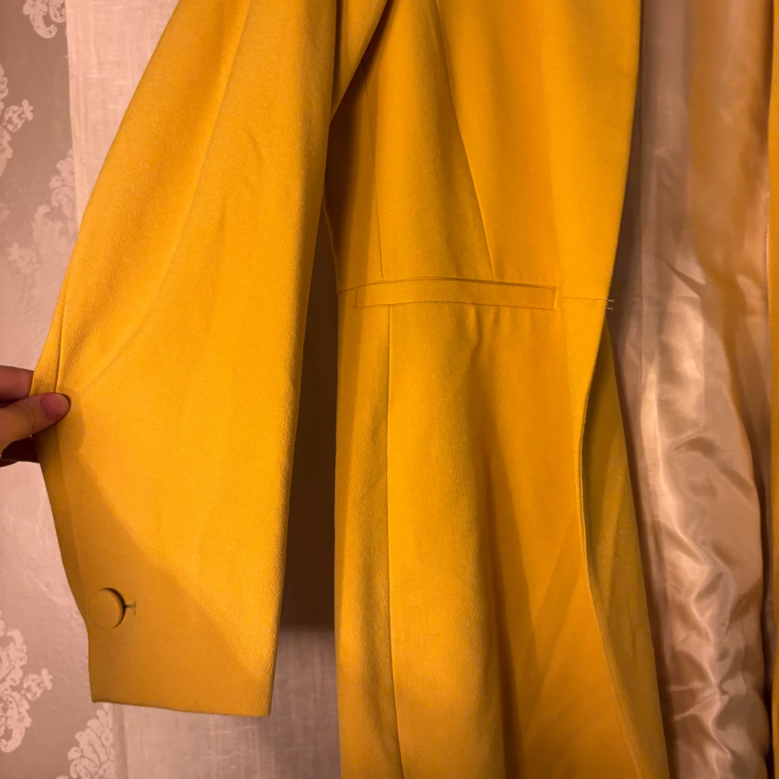 Gul kappa från Zara - 1