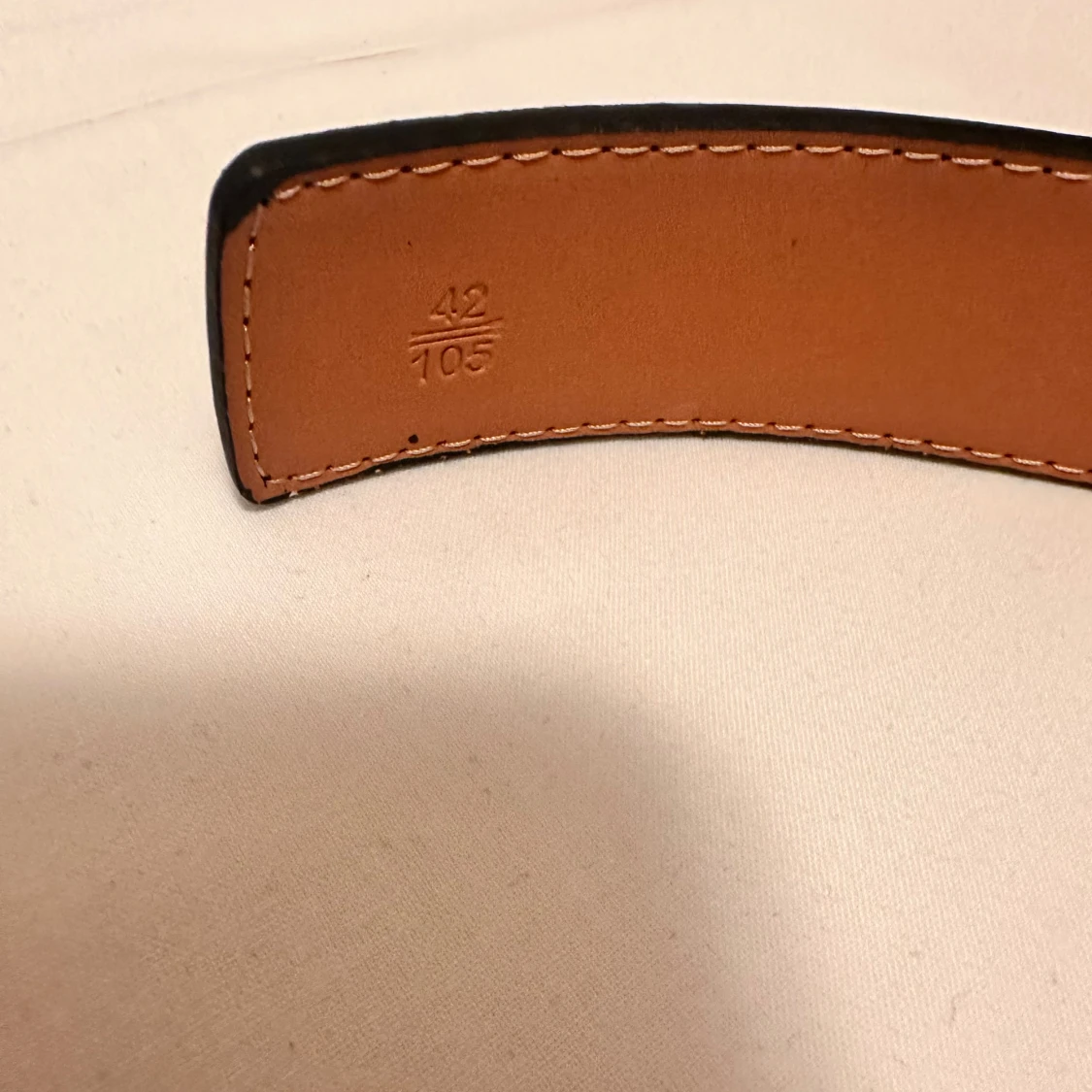 Svart  skärp i skinn - 2