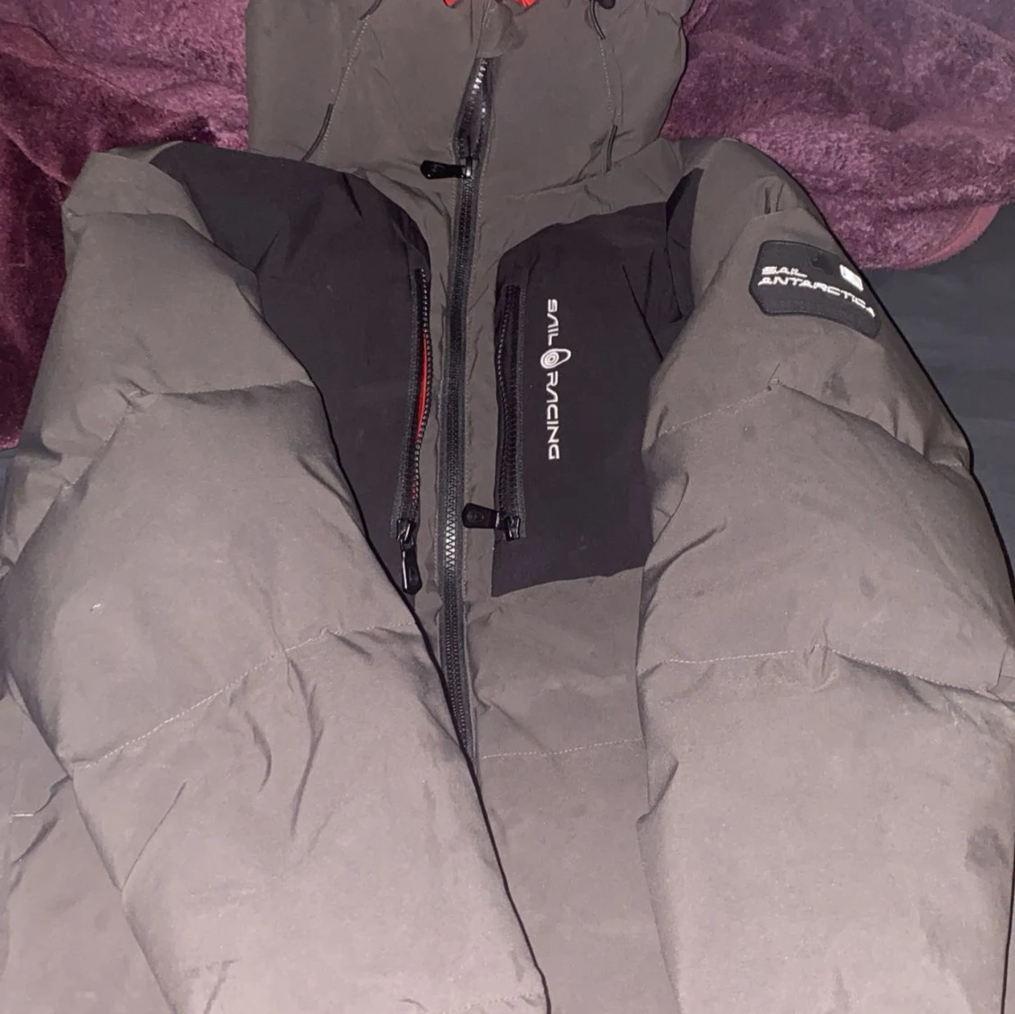 Grå pufferjacka från Sail Racing - 3