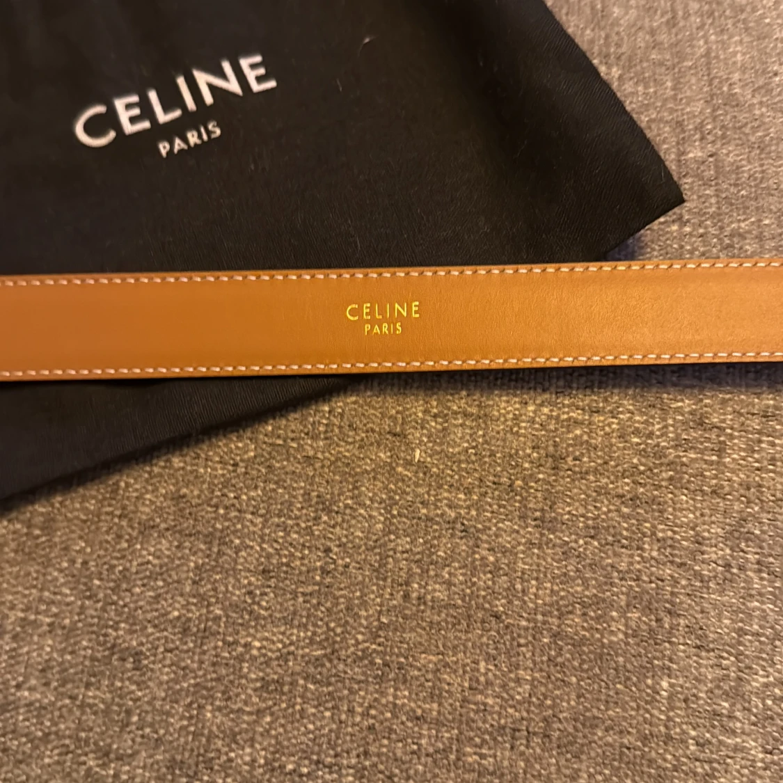 Brunt skärp med guldspänne från Celine - 2