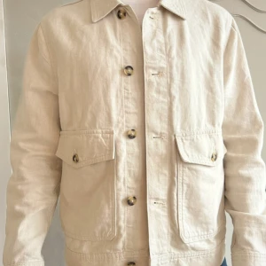 Overshirt Från Mango - Grymt skick. Storlek S. Skriv om ni undrar något!