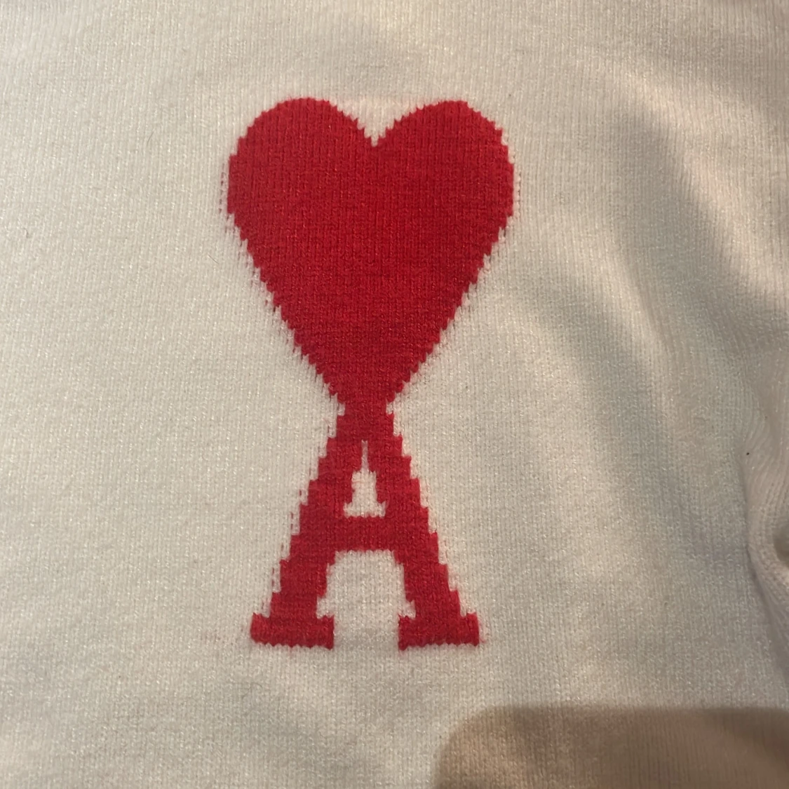 Vit stickad tröja från Ami - 2