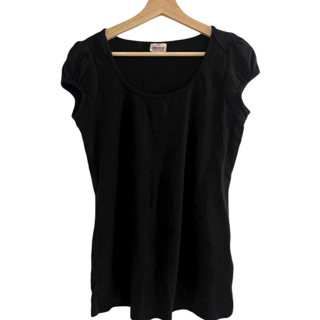 Svart kortärmad topp från colors of the world