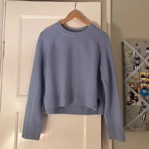 Arket tröja - Superfin tröja från Arket. Har inga defekter. Kom privat för mer bilder. 💕