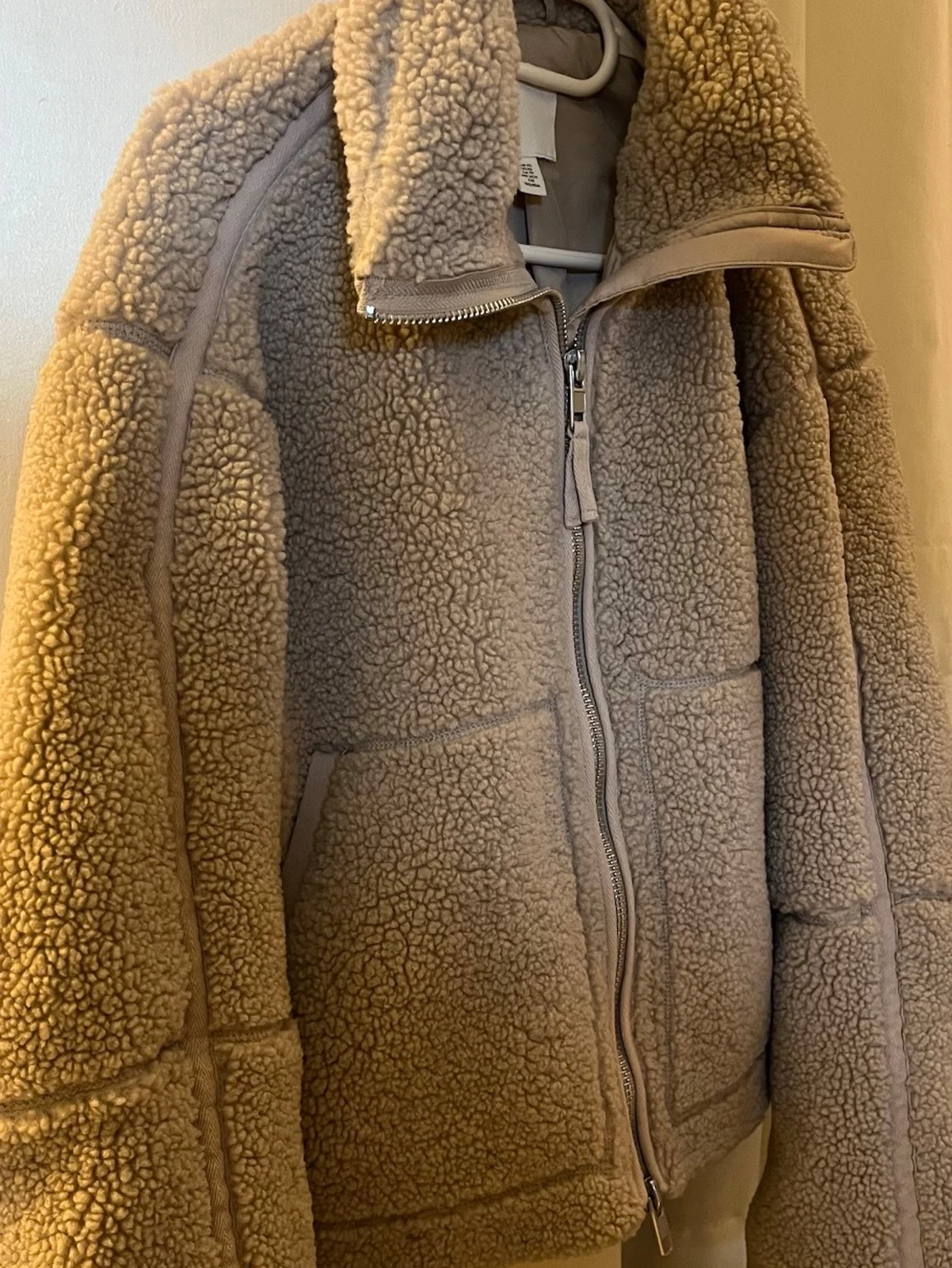 Beige teddyjacka med dragkedja - 3