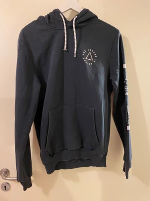 Pier One luvtröja  - Pier One luvtröja medium 