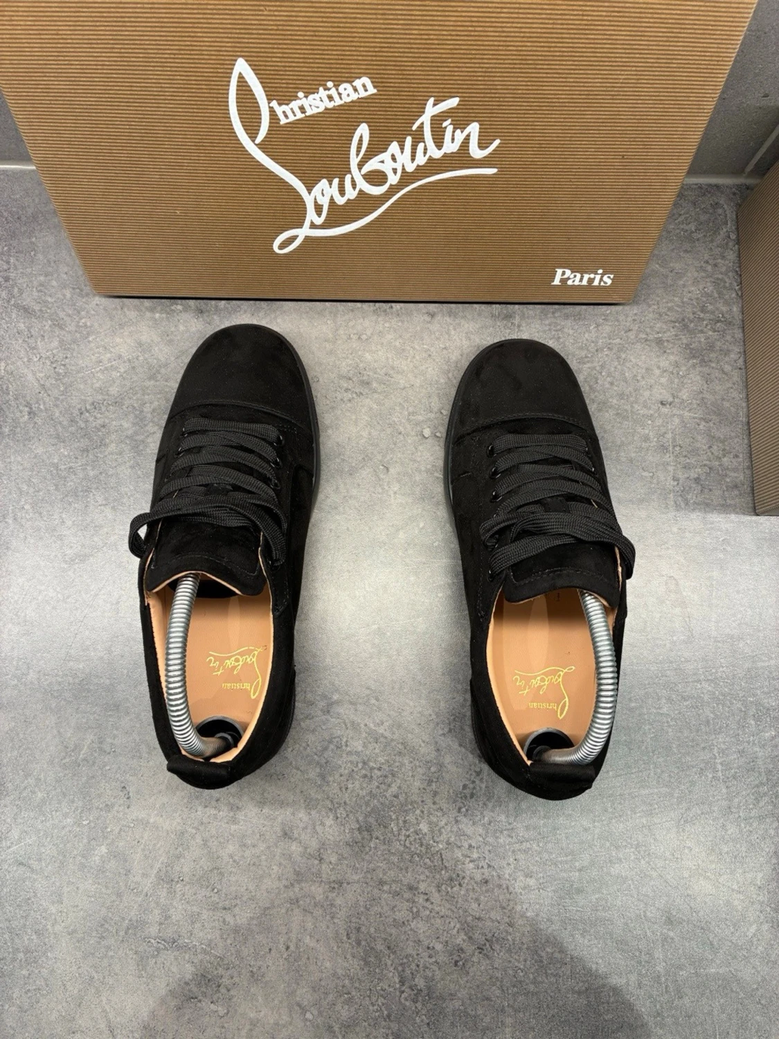 Svarta Louboutins - 2