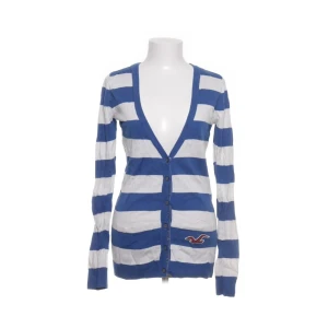 Kofta från Hollister - Kofta från Hollister i storlek M 