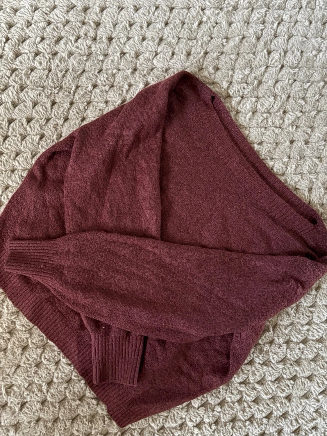 Vinröd stickad tröja från Lindex - 1