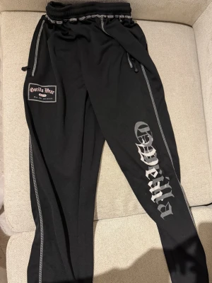 Gorilla Wear byxor - S/M