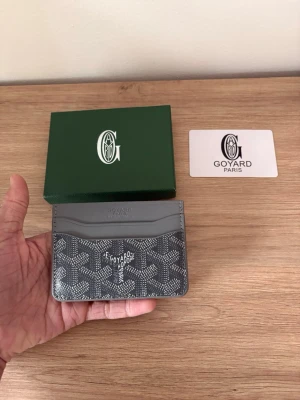 Korthållare - Riktigt bra kvalitet samt sjuka detaljer!