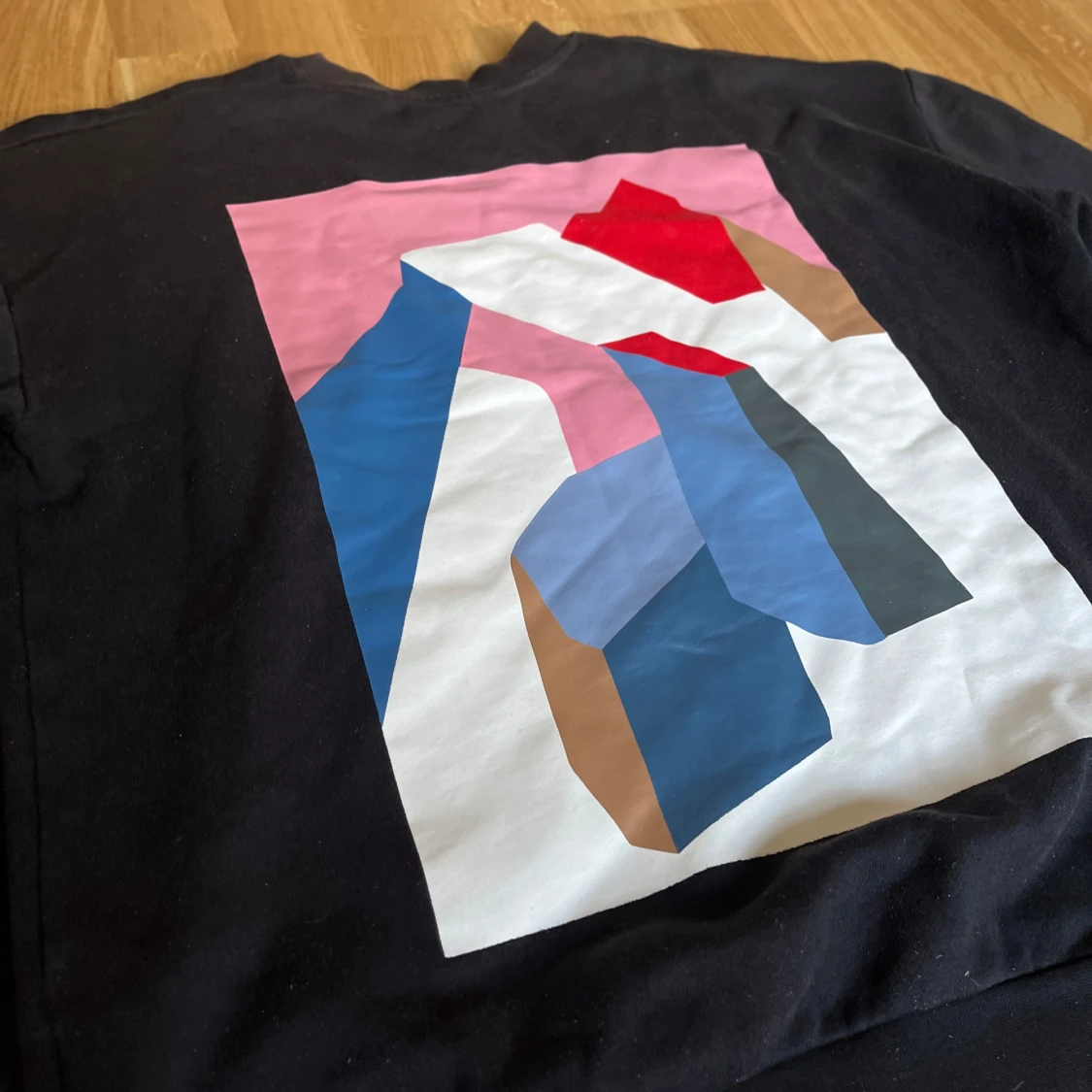 Svart sweatshirt från Element med grafiskt tryck - 4