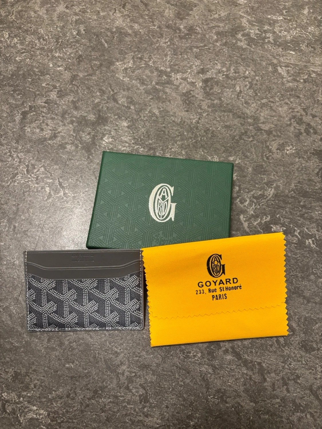 Grå korthållare  - 2