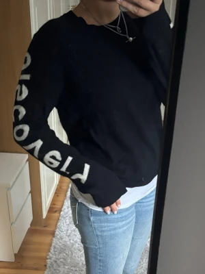 Cashmere - From Future cashmere tröja storlek M