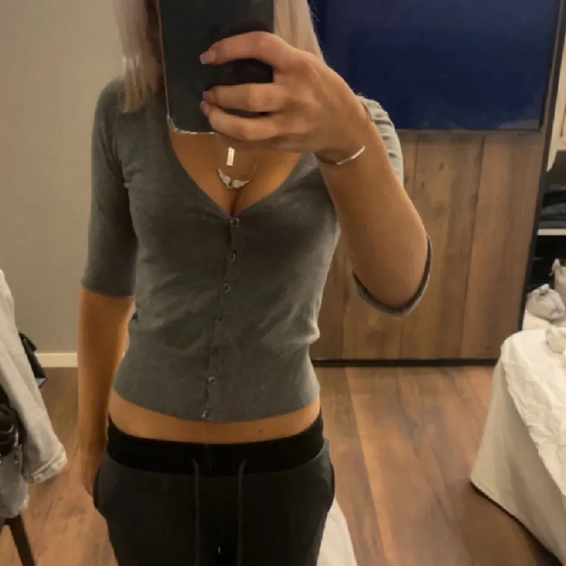 Grå ribbad kofta - 1