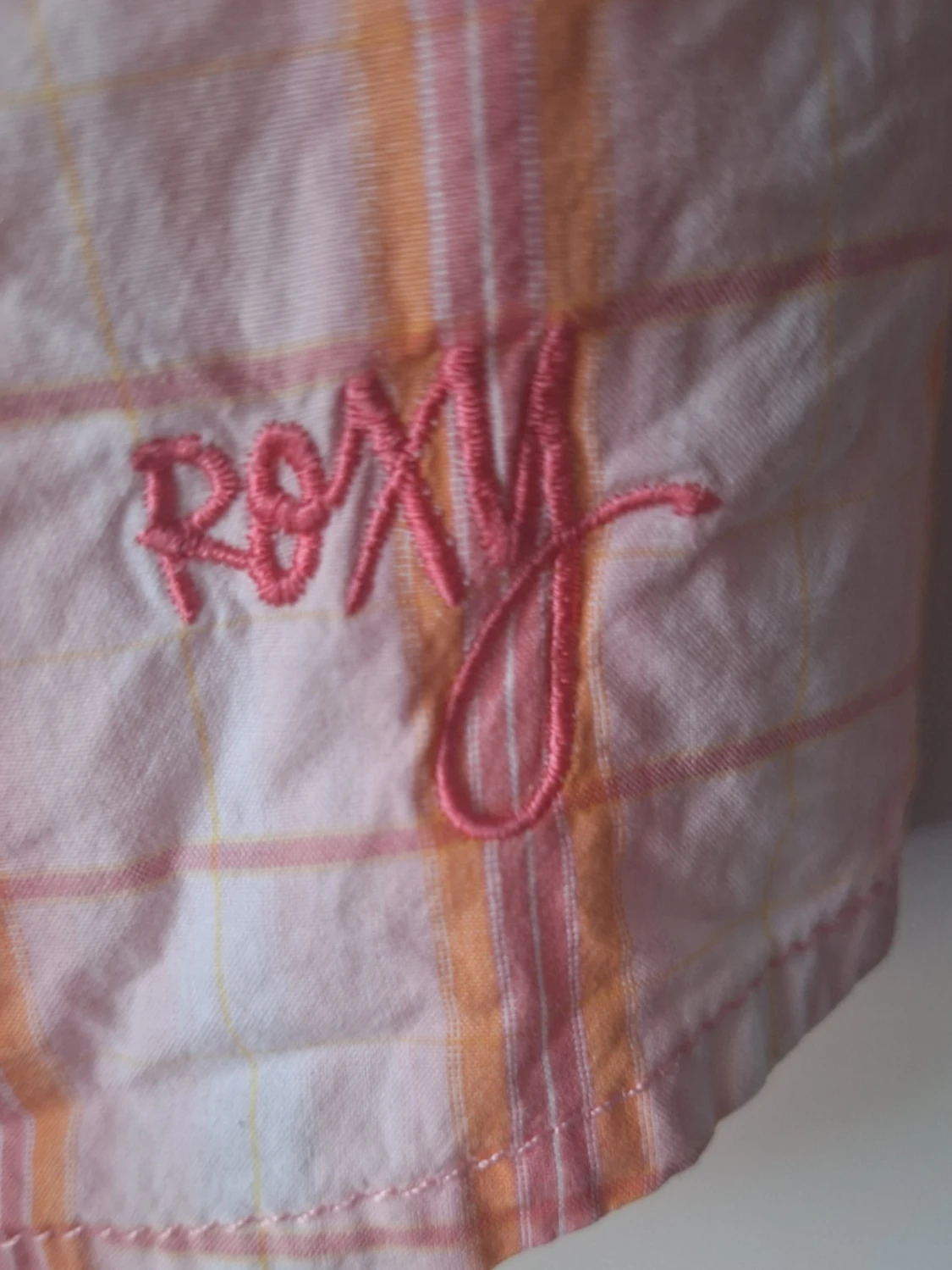 Rutig kortärmad skjorta från Roxy - 2