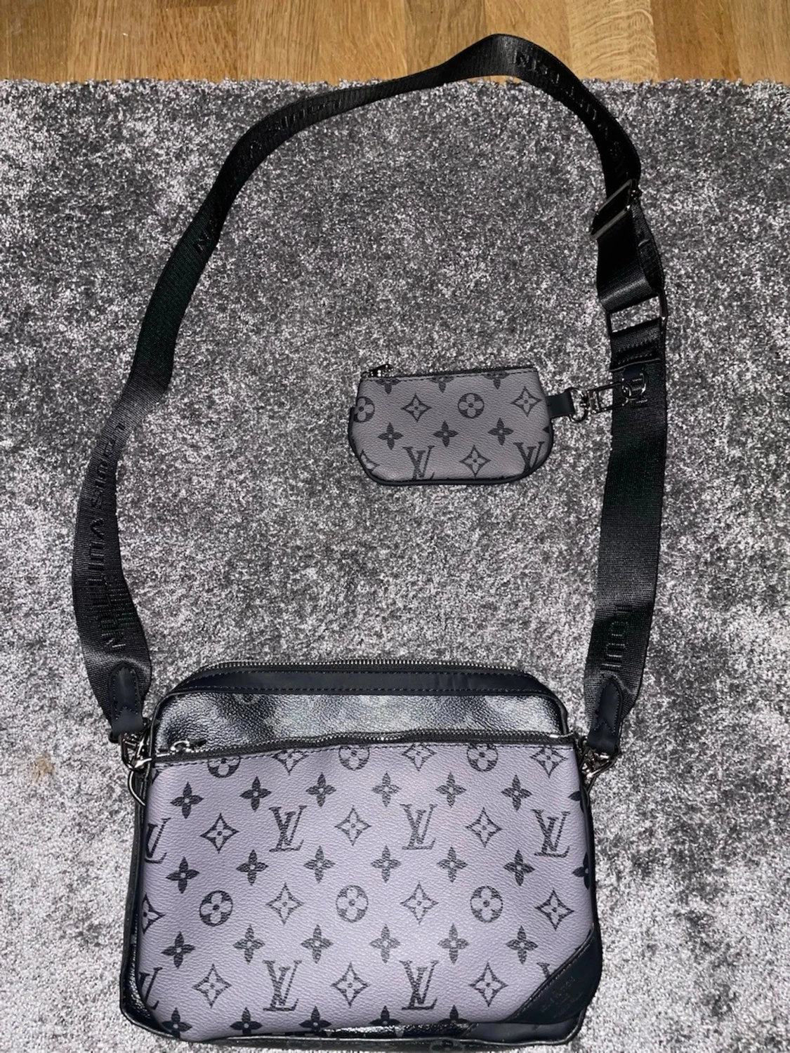 Lv TrioBag