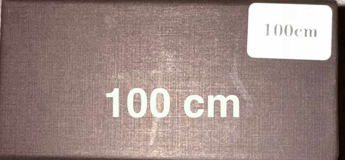 Elegant svart bälte från Decrese Sweden i 100% äkta läder med silverfärgat metallspänne. Stilrent 100 cm - 5