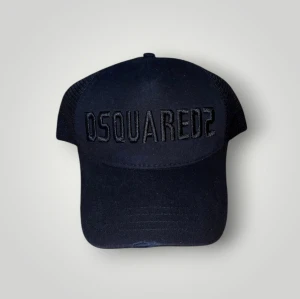 Dsquared 2 keps  - Helt ny, fin replika med grym kvalitét. Pris: 349kr. Först till kvarn som gäller. Skickas direkt inom 24h