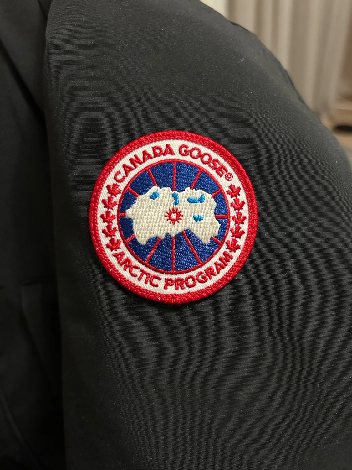 Svart jacka från Canada Goose - 2