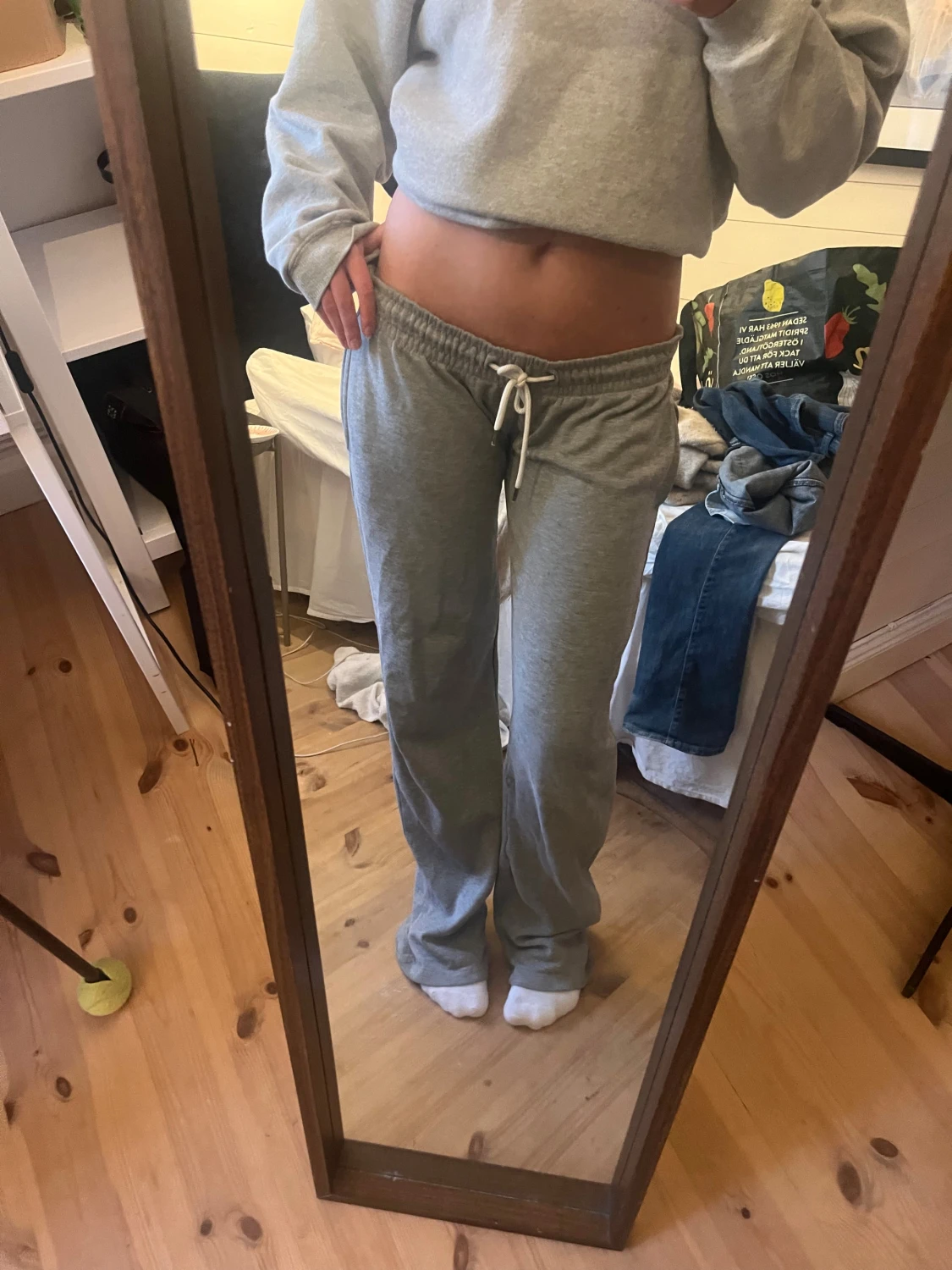 Lågmidjade mjukisbyxor - 3